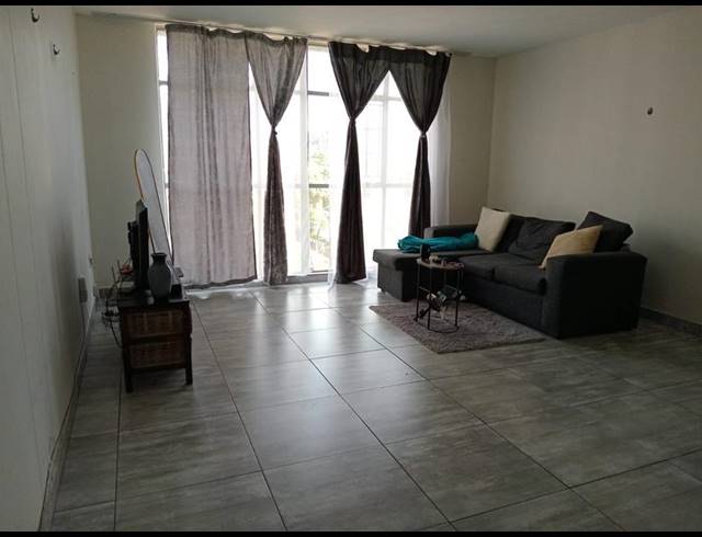 2 BEDROOM APARTMENT FOR SALE IN SUNNYSIDE